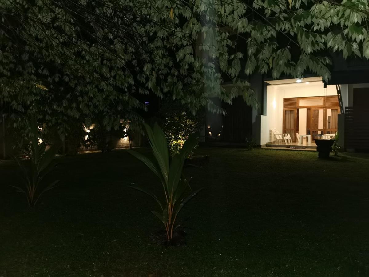 Ruwinsons Canal Garden Anuradhapura Esterno foto