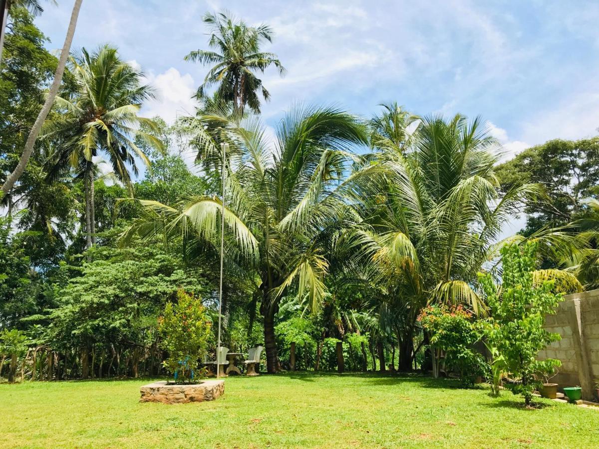 Ruwinsons Canal Garden Anuradhapura Esterno foto